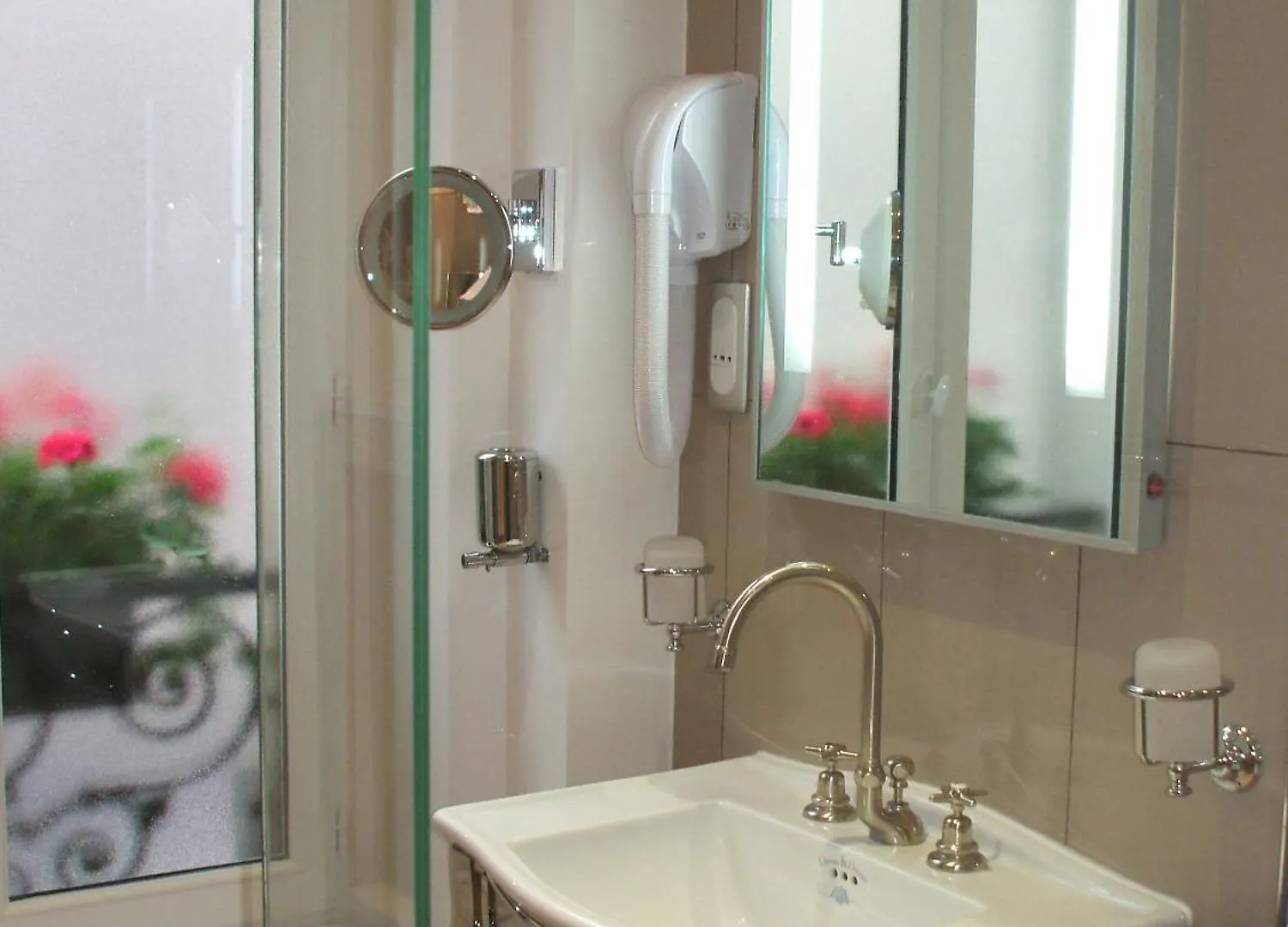 Hotel Du Levant 3*